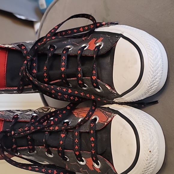 HARLEY Quinn converse - Picture 8 of 15